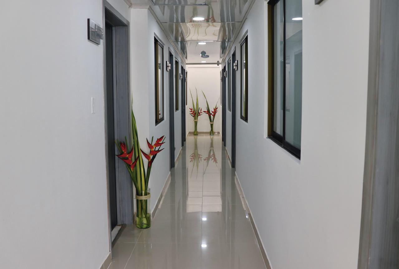 בוגוטה Ayenda 1024 Agora Inn Hotel מראה חיצוני תמונה